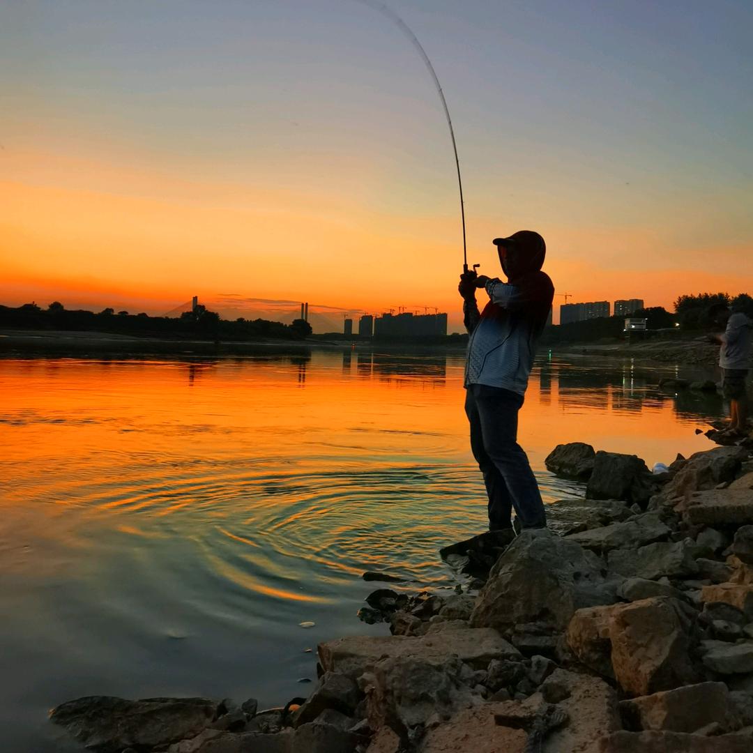 🎣路亚_亮娃、
