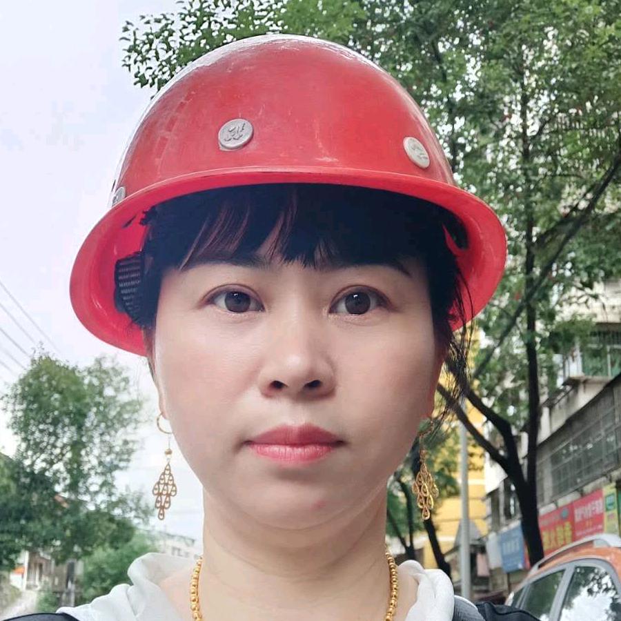 浅浅的笑