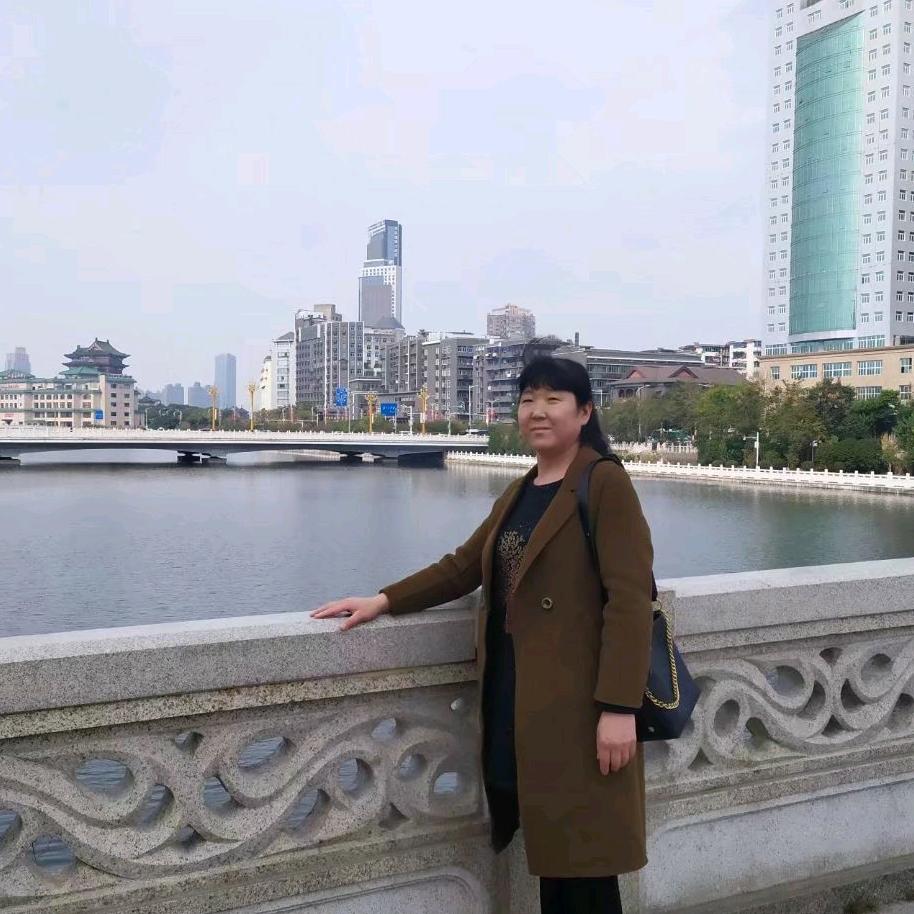 白云飘飘