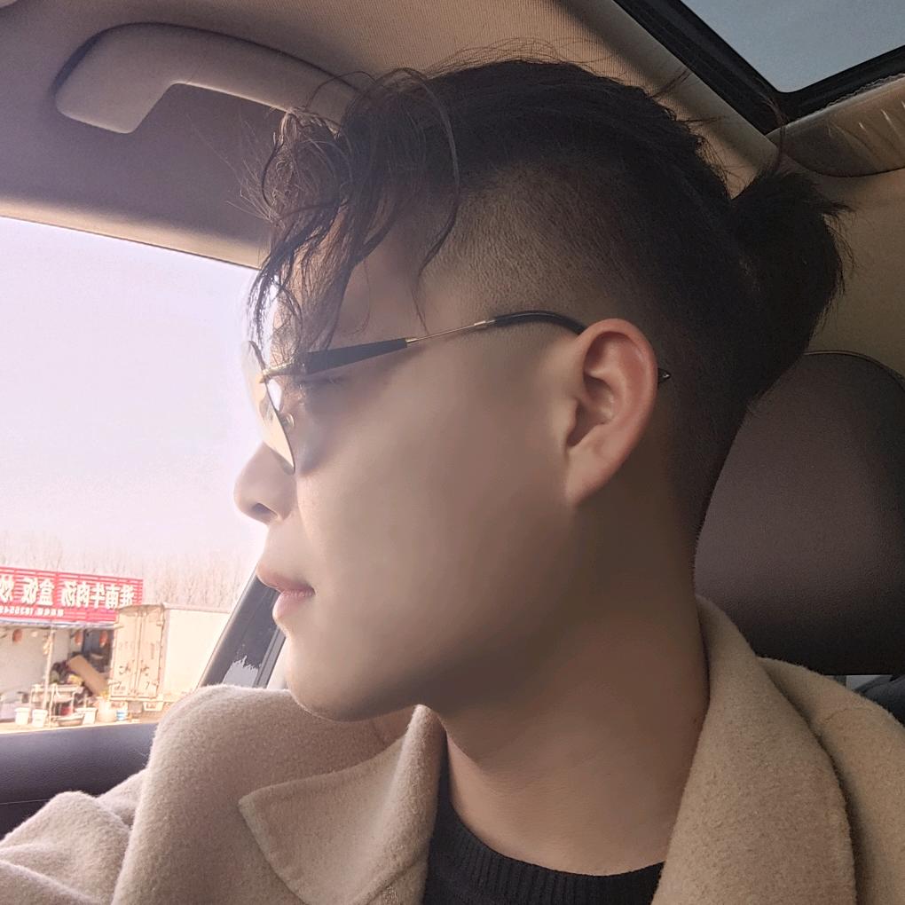 @佛系少年阿轩