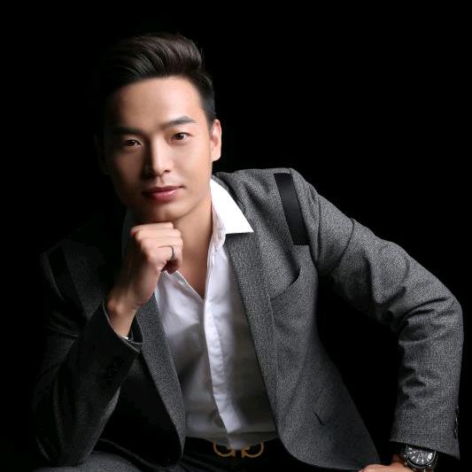 减龄设计师马奇8号