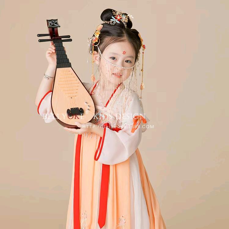 古晓悦汉服