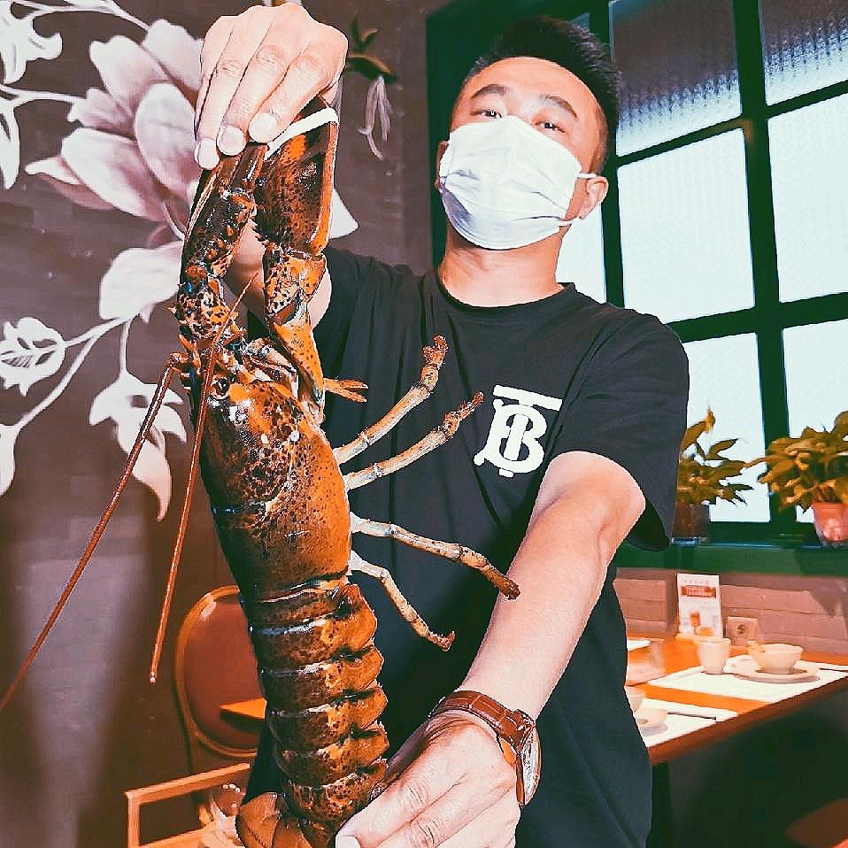 腮帮吃太原
