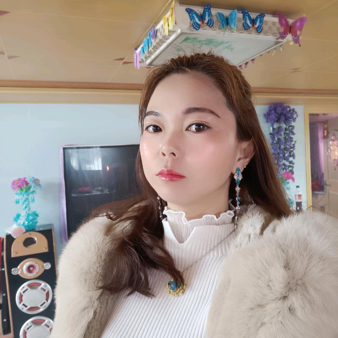 家有四宝的80后船娘