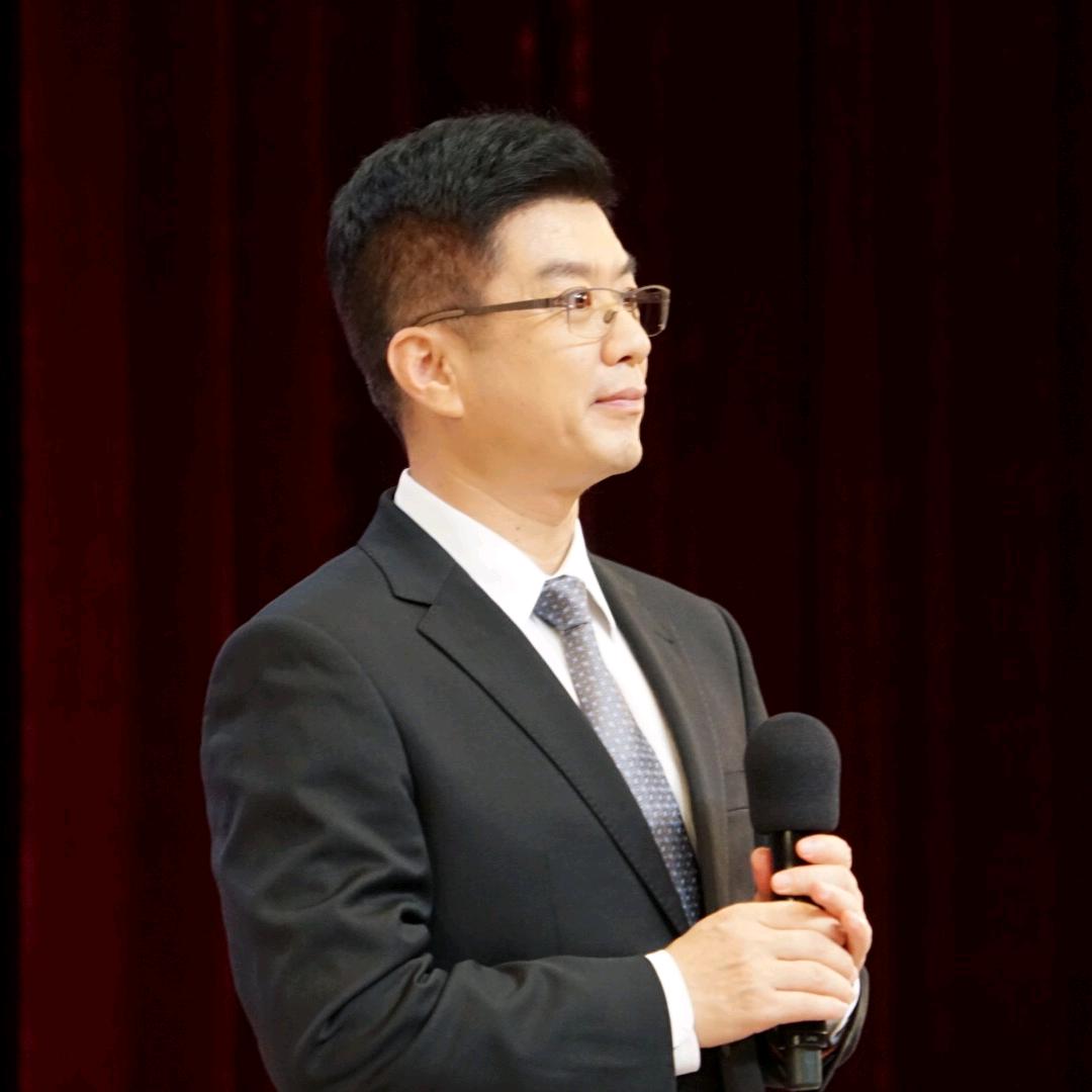 杜镇杰