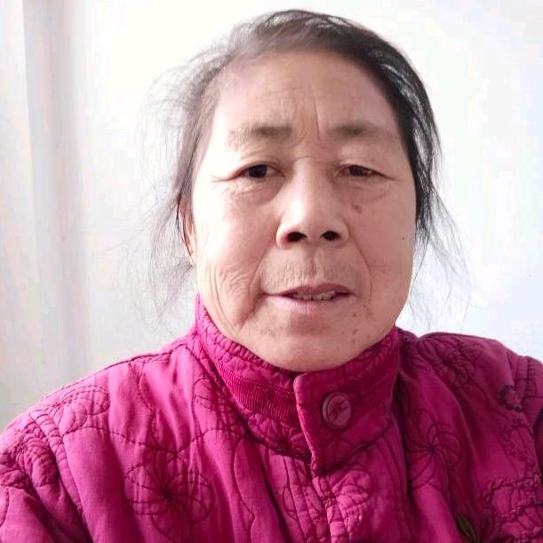 连姐（每天上午7点18分开播）