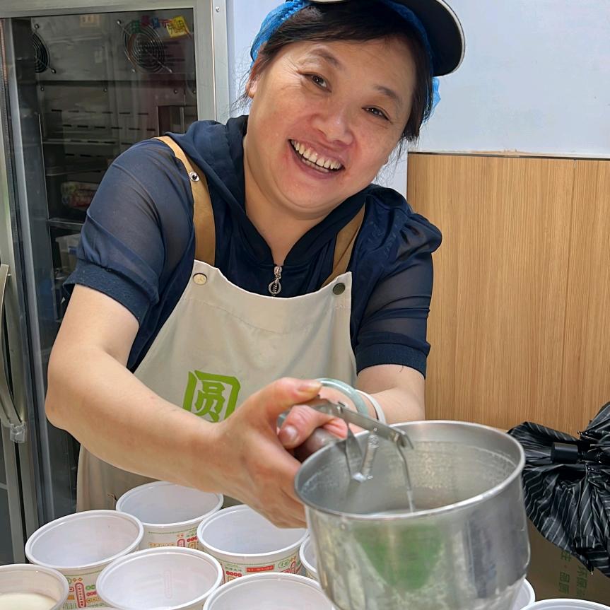 彩虹嬢爱甜品烤梨糖水
