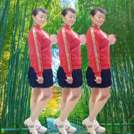 杨秀梅爱跳舞(橱窗有好物)