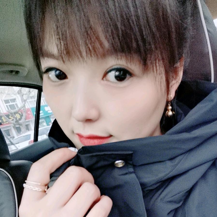 女王💋💋💋