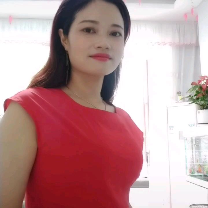 刘金芳（76年11月的龙🌹💍）