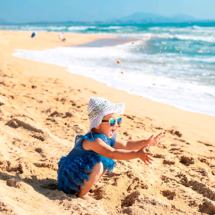 ‘尛神兽’饲养员