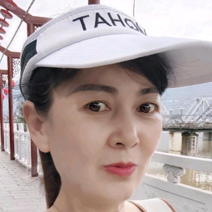 红尘曳舞