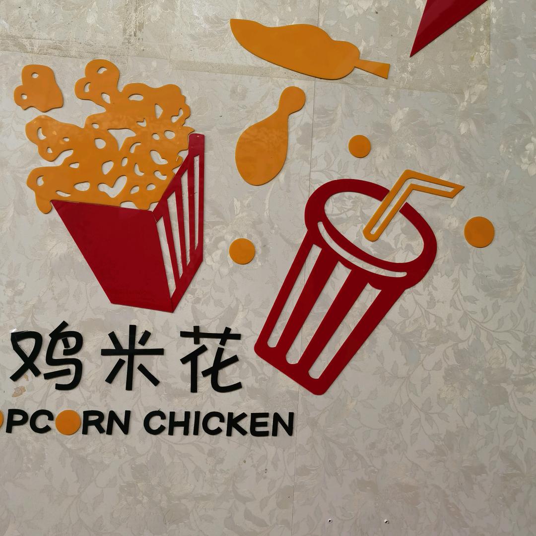蓝色de眼睛🌻