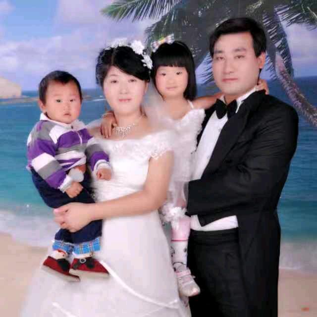 琴琴广告照相图文快印