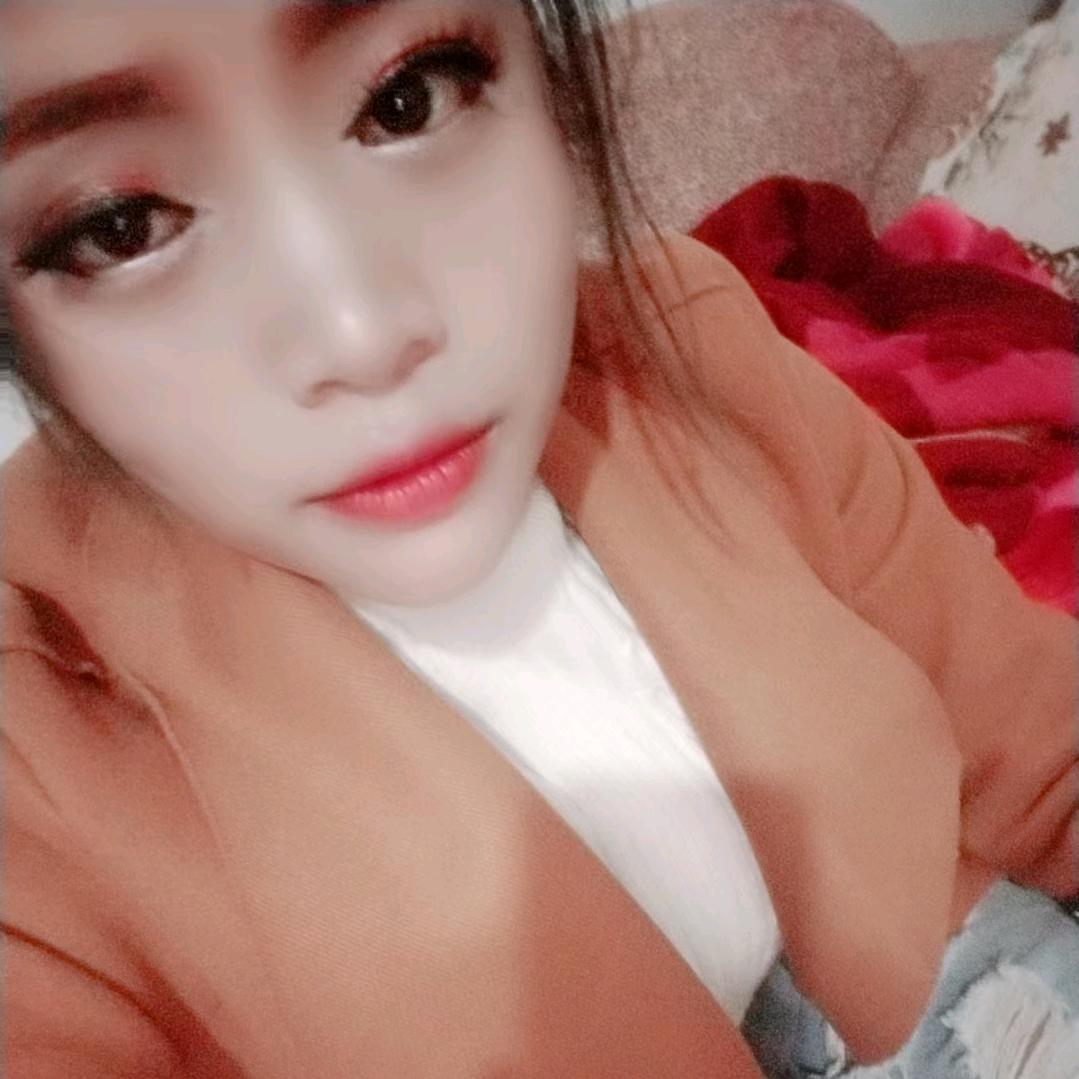 景颇小阿妹单亲妈妈
