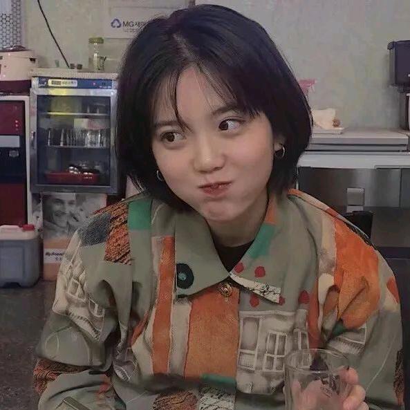 月亮崽崽ฅ