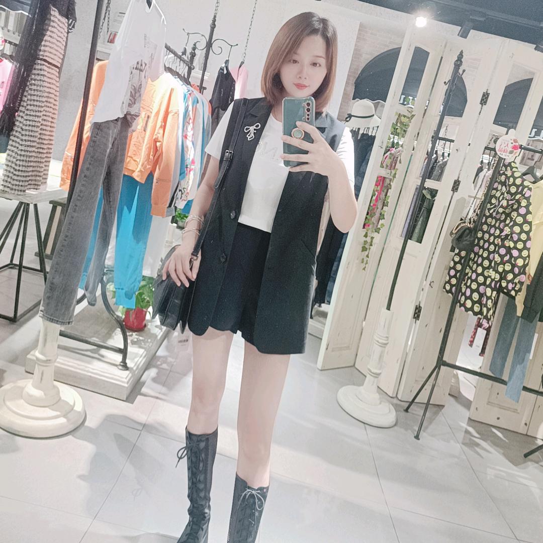 衡阳艾利欧女装诚诚