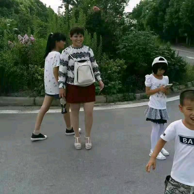 云崽摸鱼