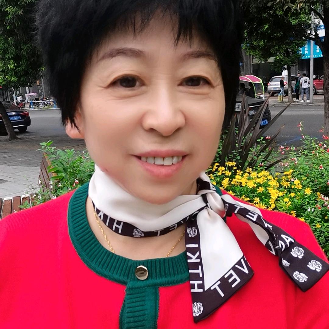 蓝魅晓（568）晚上10点开播