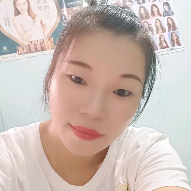 《罗友丽》