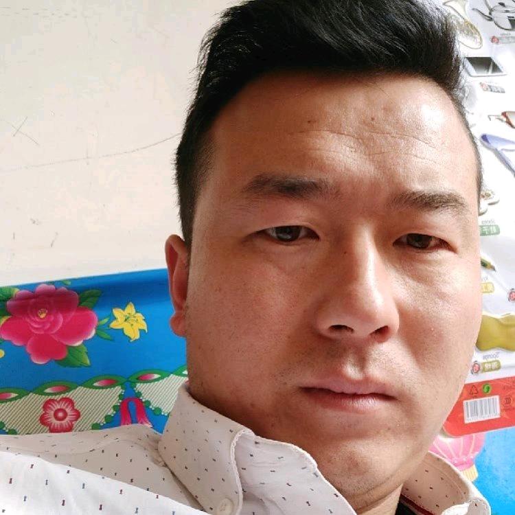 马龙
