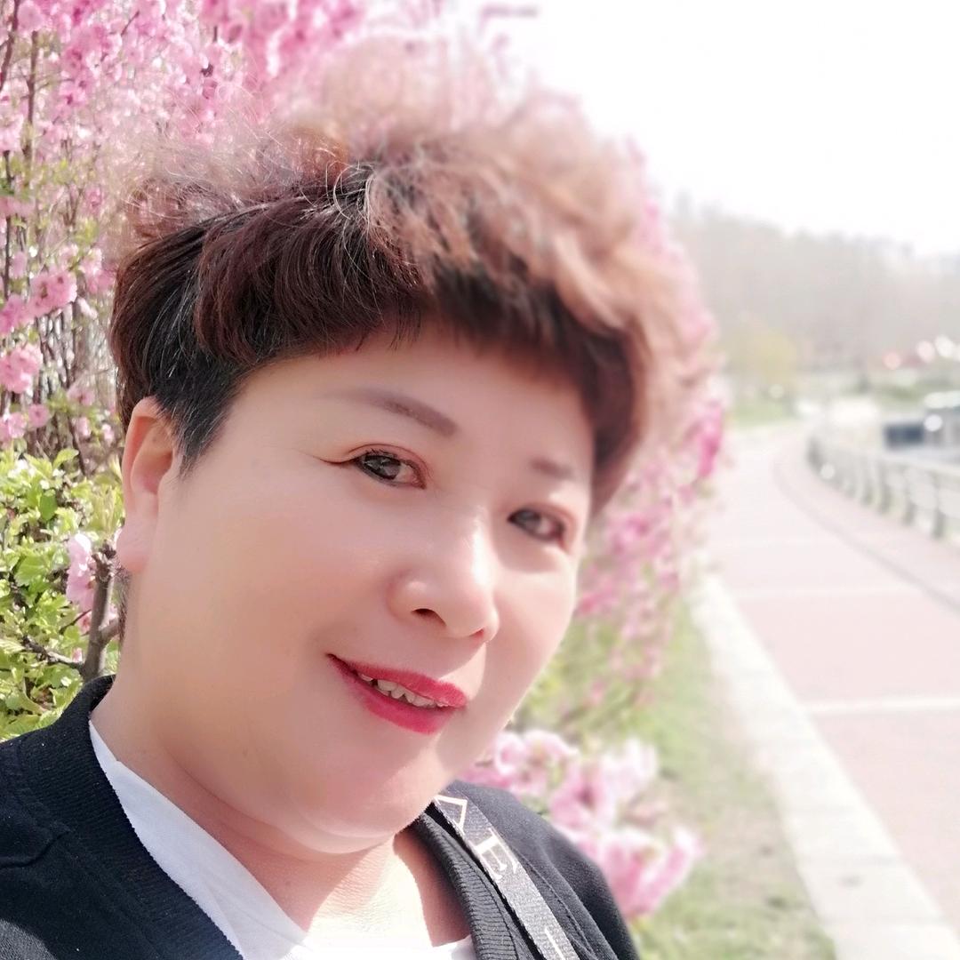 跑调姐🎤，不定时开插‘