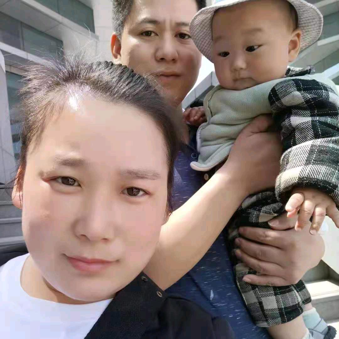 豫膳门猪蹄鲜炒鸡·地摊牛排锅