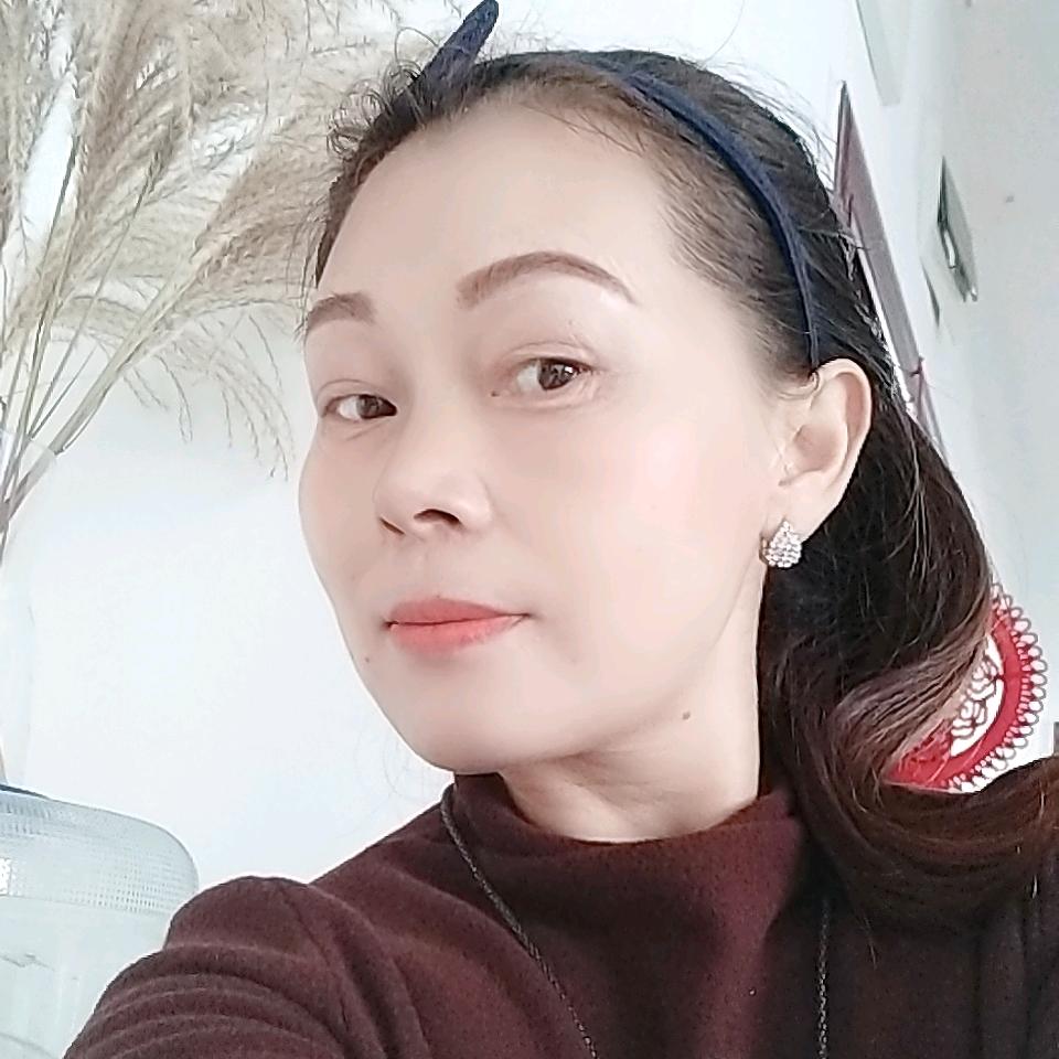 阿香，早上9.30开播聊天唱歌🎤