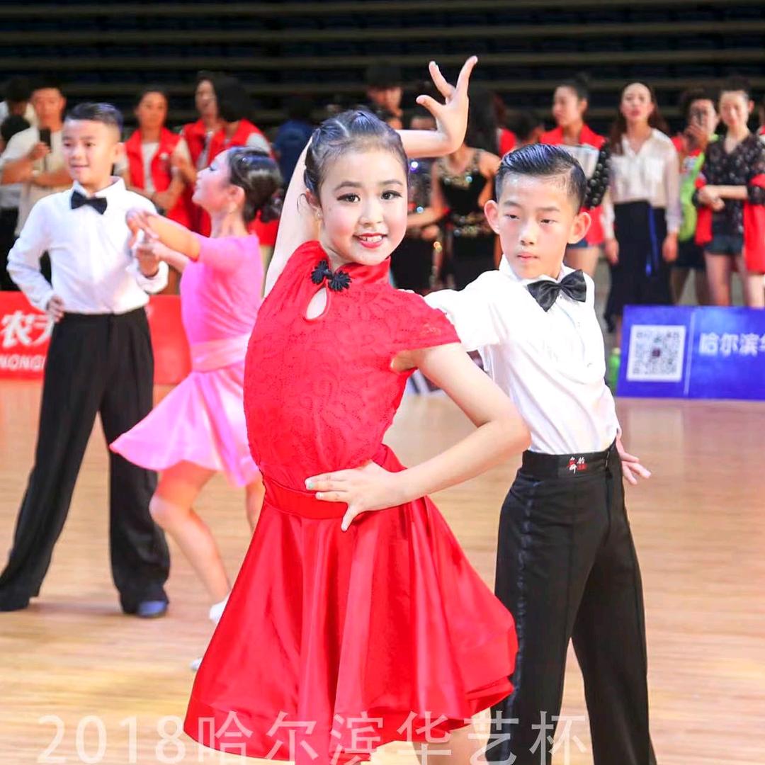 鹏鹤国标舞学校