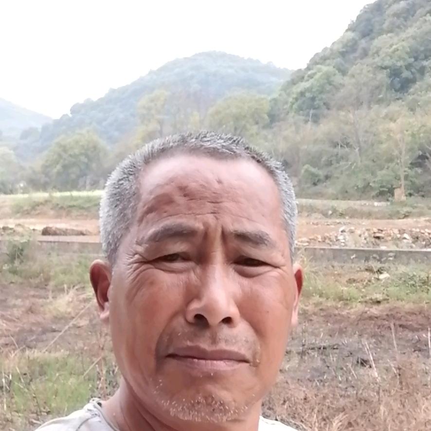 美丽乡村勾蓝瑶山青水秀