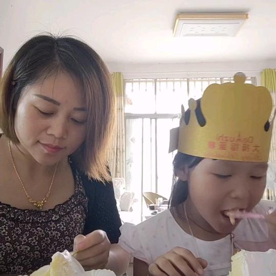 用户992554385041灵灵