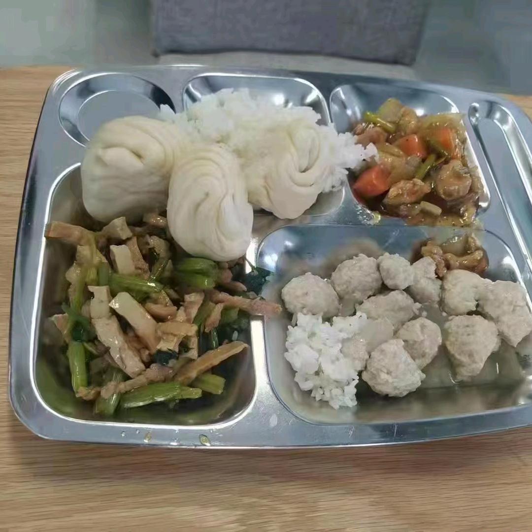 ▁倔强こ男孩う