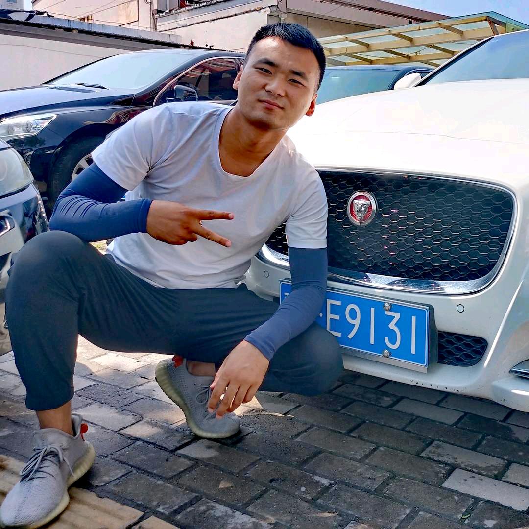 疯子（优驰）郑州贝一二手车