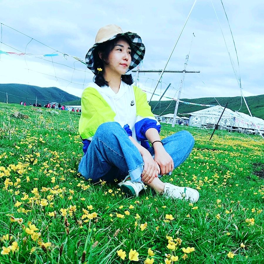 茶马广场剪爱造型