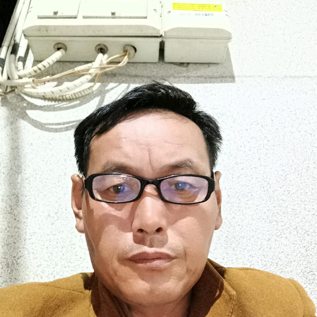 龙哥！流浪游子！