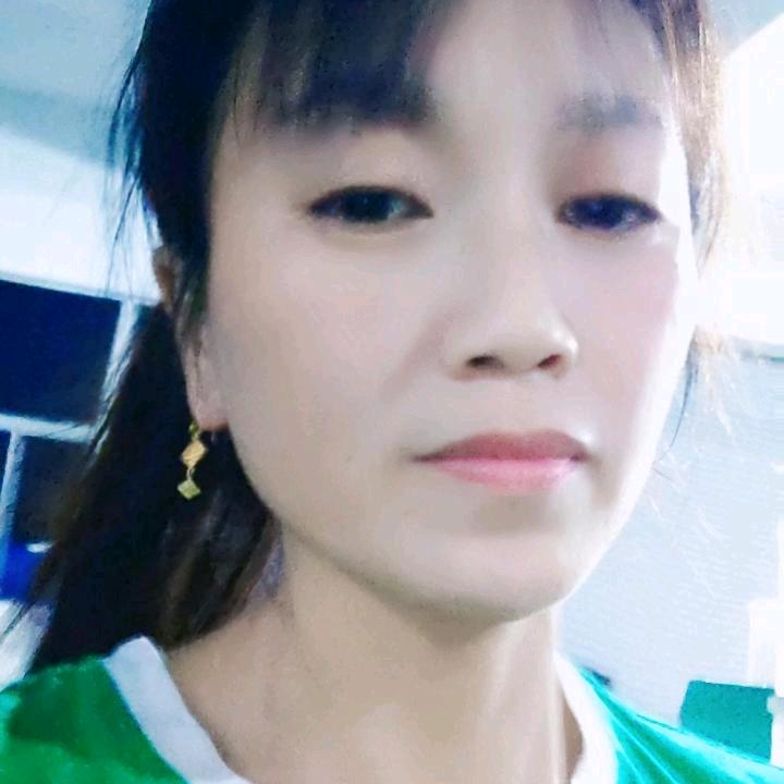 潘琴