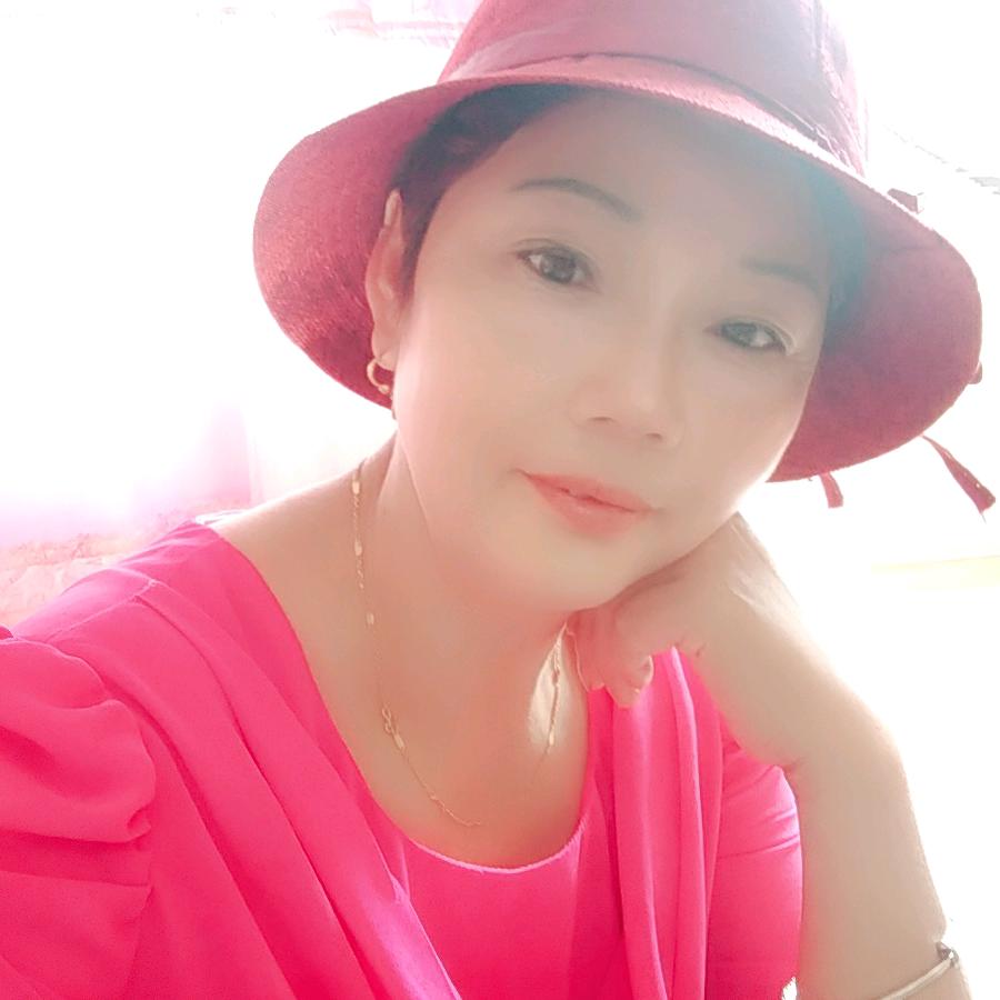 笑着看花开