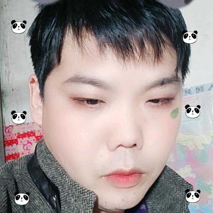 伤感的小哥