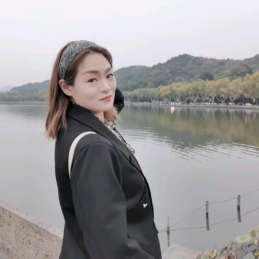 是陈霏呀~