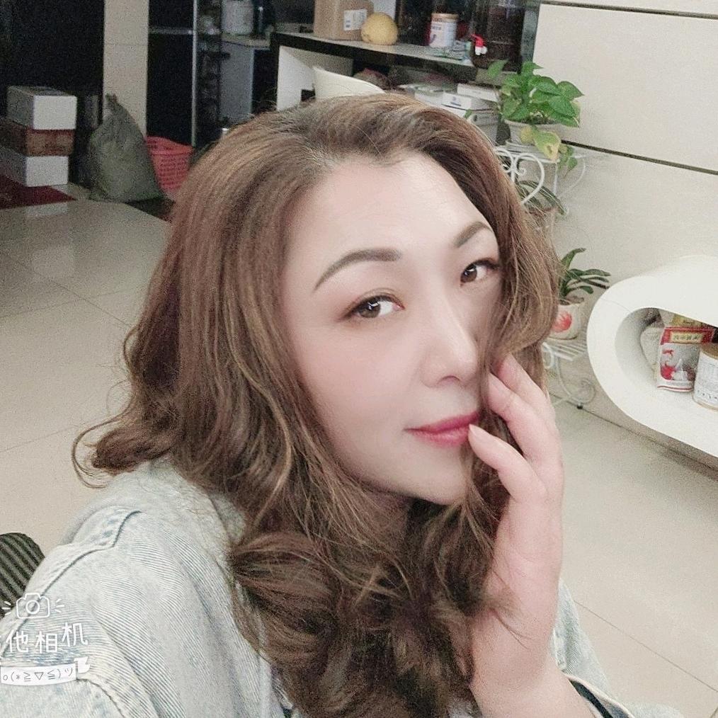 头皮抗衰黄大姐