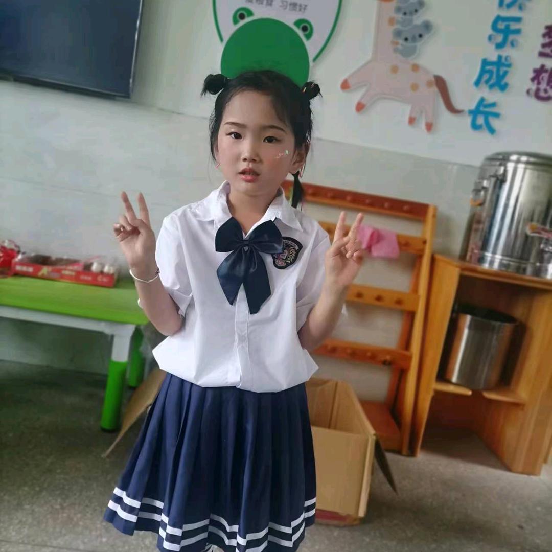 黑山羊小鱼哥