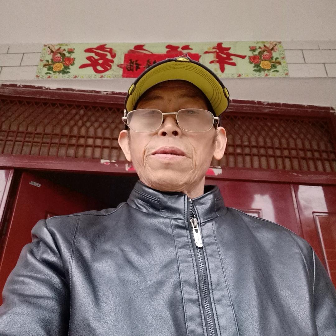 开心何云双