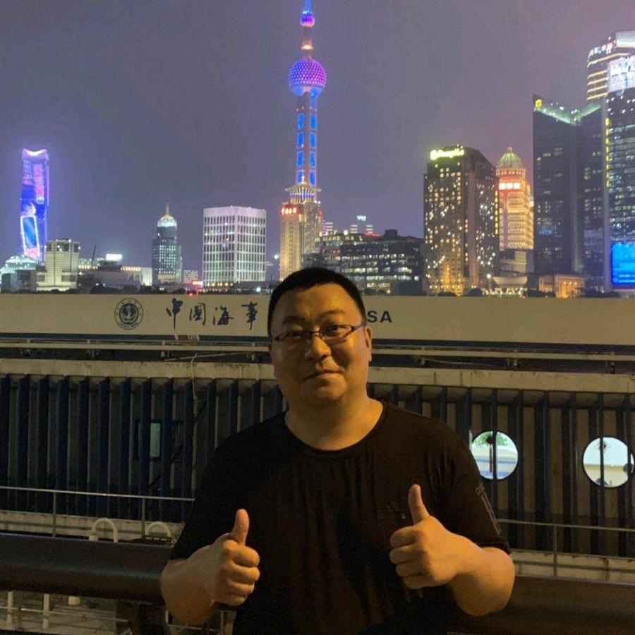 星驰传媒升降灯箱工厂号
