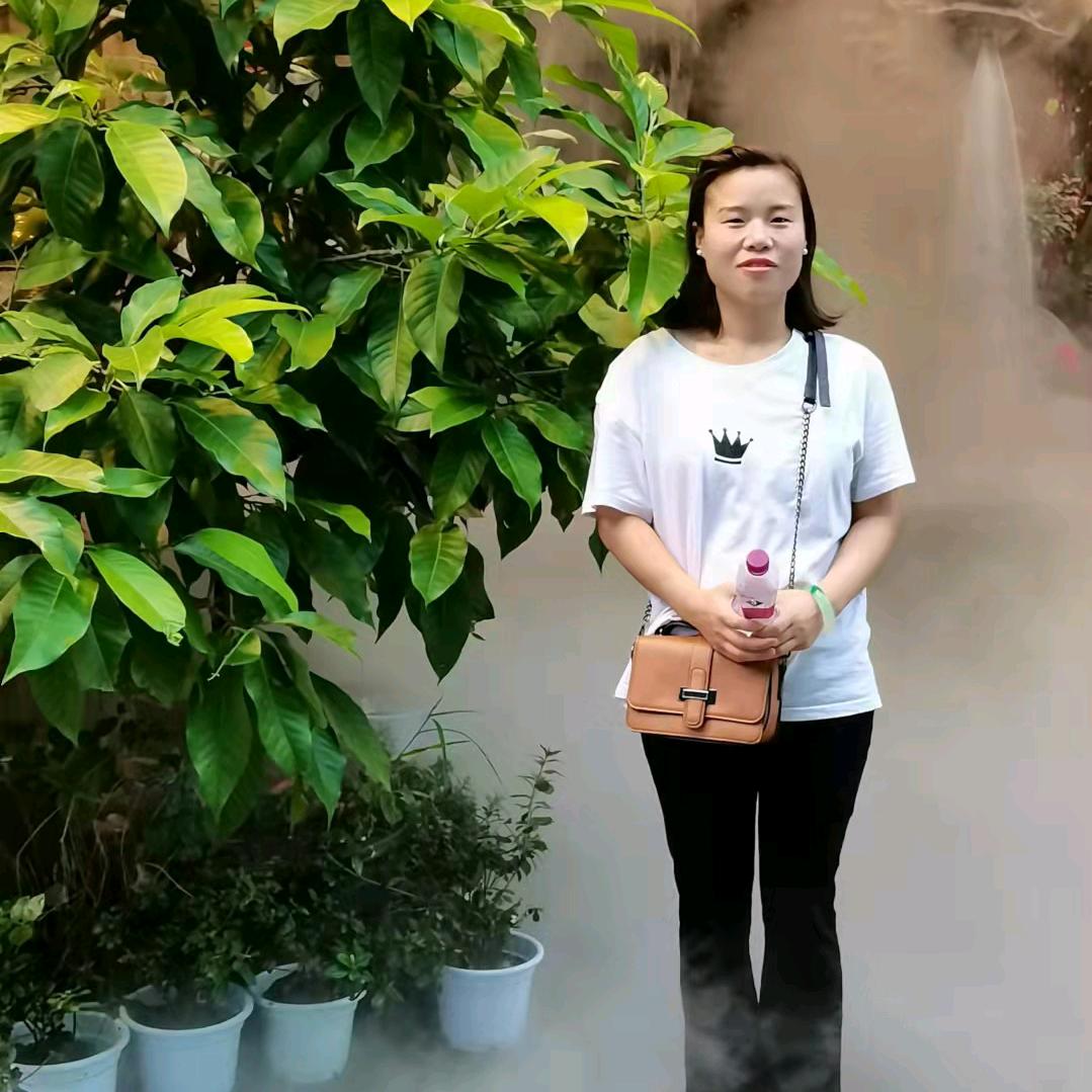 徐甜泡泡