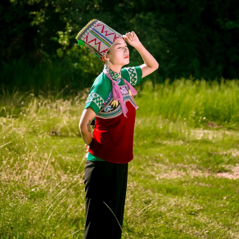 @杨💋家☞大小姐^O^《连赞拉黑》