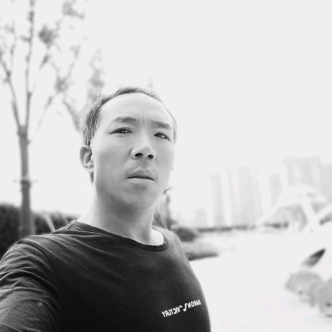 坚强奋斗苦了一生