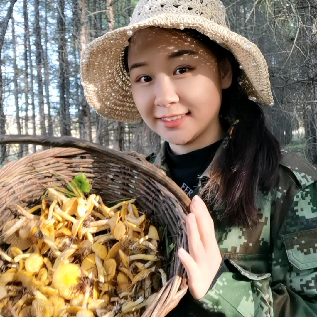东北小妞山珍