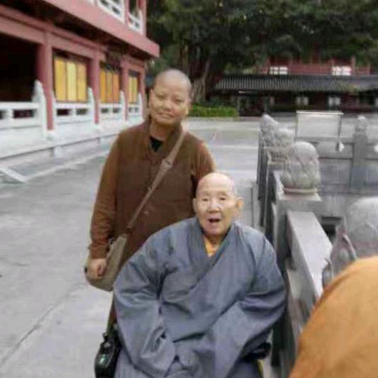 兰影光兰