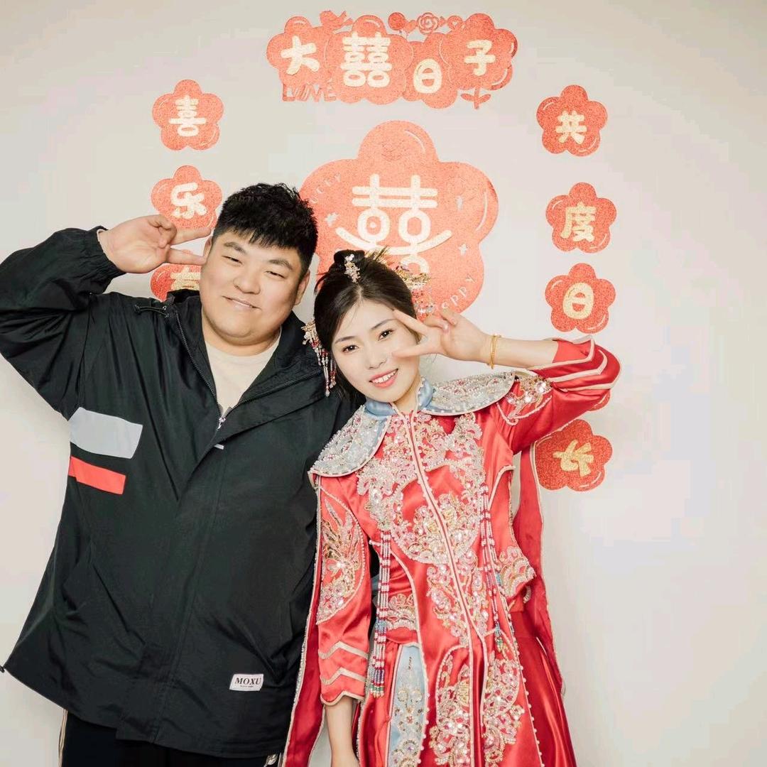 欢天喜地一家人