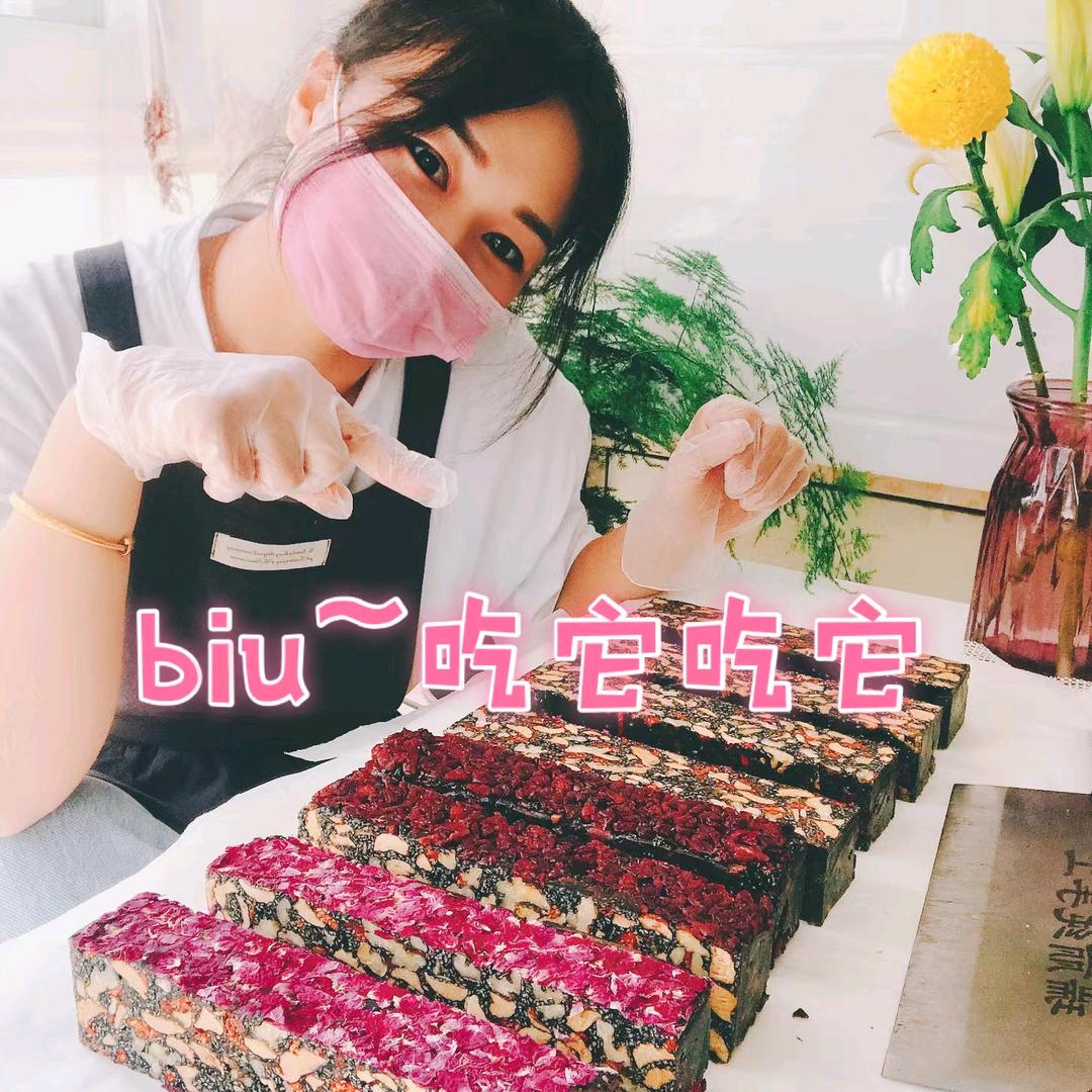 「小周」不发脾气只发财💰